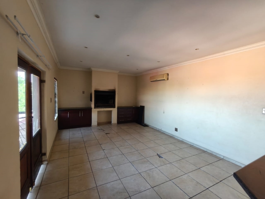 4 Bedroom Property for Sale in Safari Gardens North West